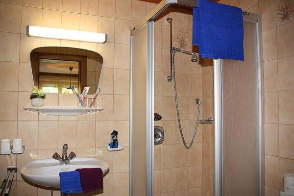 Gaestehaus Neuhauser Zell am Ziller Bagian luar foto