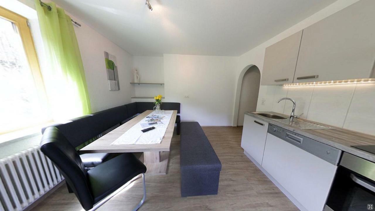 Gaestehaus Neuhauser Zell am Ziller Bagian luar foto
