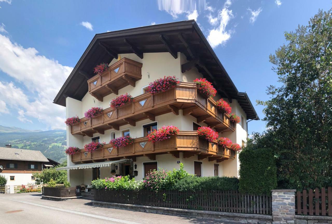Gaestehaus Neuhauser Zell am Ziller Bagian luar foto